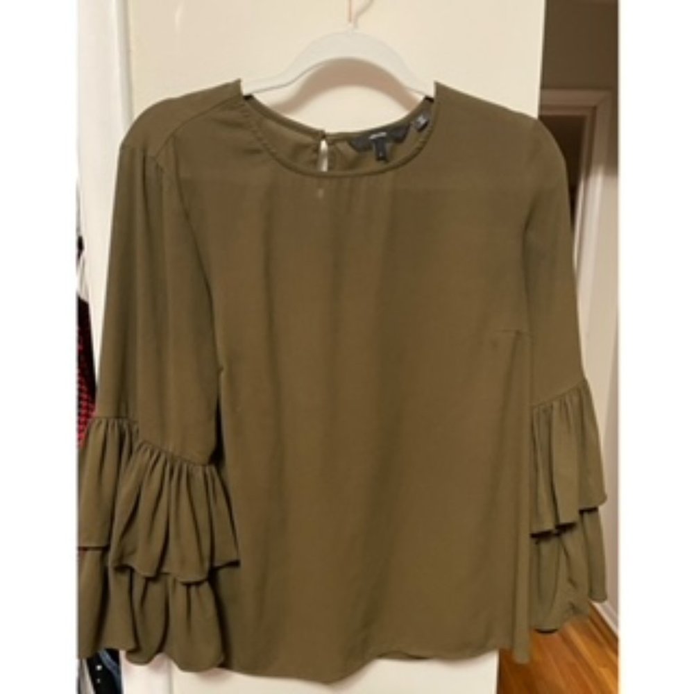 Vero Moda Olive Green Top W Ruffle Sleeves